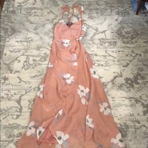 Lulus wrap dress size xs